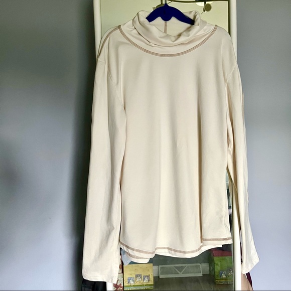 Prana Cowl Neck Sweater / Sweatshirt Size Large, Super Soft, Neutral Color! - Picture 4 of 7